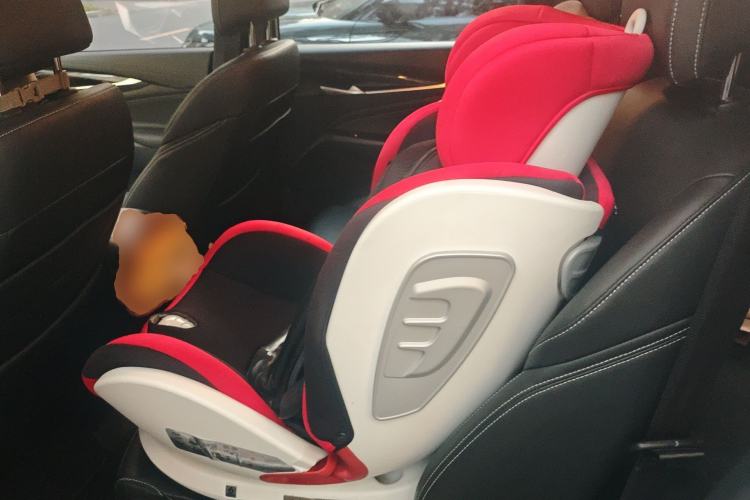 Used SAIC MAXUS EUNIQ 5 2020 1.3T PLUG-IN Elite Edition