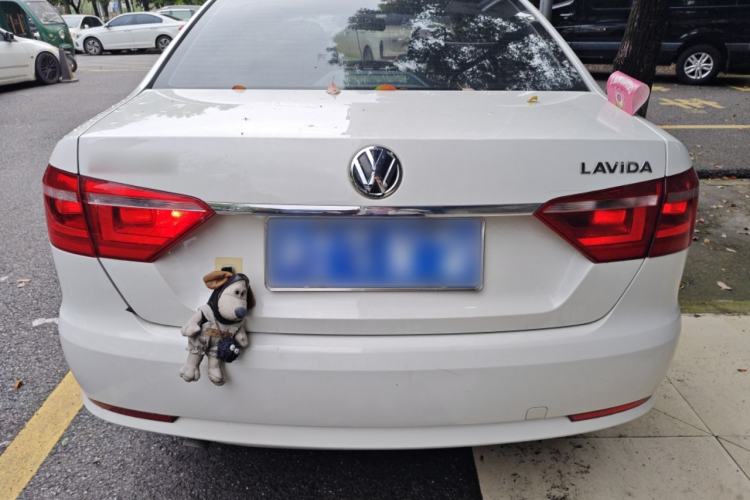 Used Volkswagen Lavida 2013 Revised Classic 1.6L Automatic Fashion Edition Rear