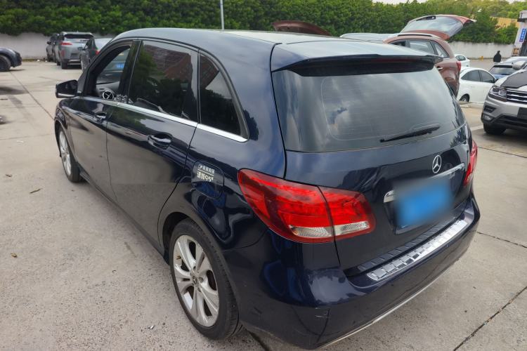 Used Mercedes-Benz B-Class 2018 B 200 Sport Edition Rear Left 45 Deg