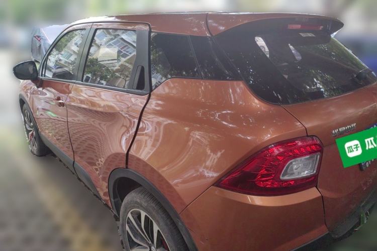 Used Brilliance V3 2015 1.5T Manual Urban Model Rear Left 45 Deg