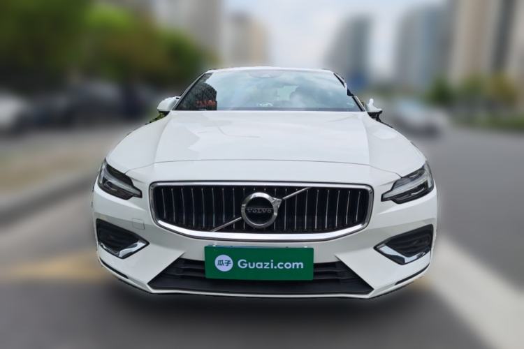 Used Volvo S60 2022 B4 Zhiyi Luxury Edition