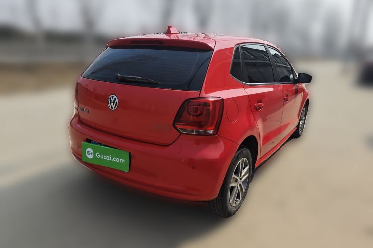 Used Volkswagen Polo 2013 1.4L Manual Fashion Edition Rear Right 45 Deg