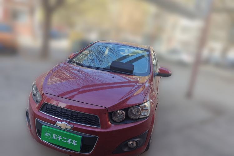 Used Chevrolet Aveo Sonic 2011 Sedan 1.4L Manual Transmission SE