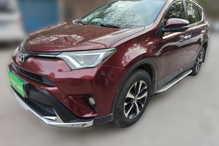 Used Toyota RAV4 2016 2.0L CVT Two-Wheel Drive Fashion Edition China V Standard