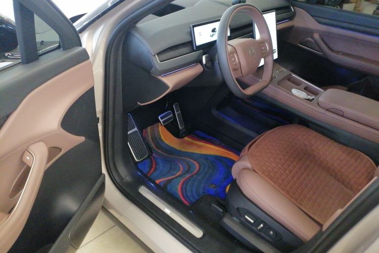 Used Nio ES8 2024 100kWh Signature Edition
