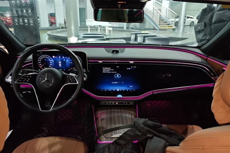 Used Mercedes-Benz E-Class New Energy 2024 E 350 e L Plug-in Hybrid Sedan
