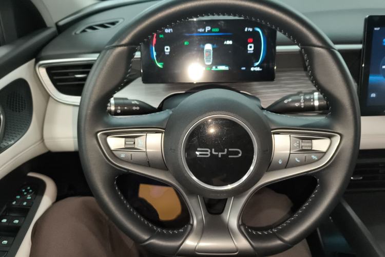 Used BYD Seal 05 DM-i 2025 DM-i Smart Drive 55KM Luxury Model Steering Wheel