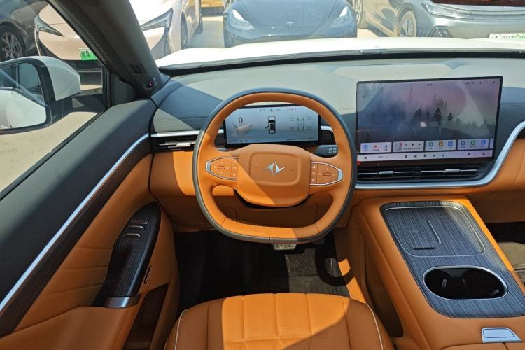 Used Dongfeng eπ eπ008 2025 210 Ultra Range-Extended Version 5 Seats
