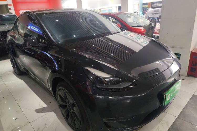 Used Tesla Model Y 2024 Long-Range All-Wheel-Drive Version Exterior 1