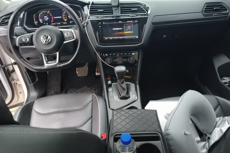 Used Volkswagen Tiguan L 2020 330TSI Automatic Two-Wheel Drive R-Line Flagship Version China VI Standard