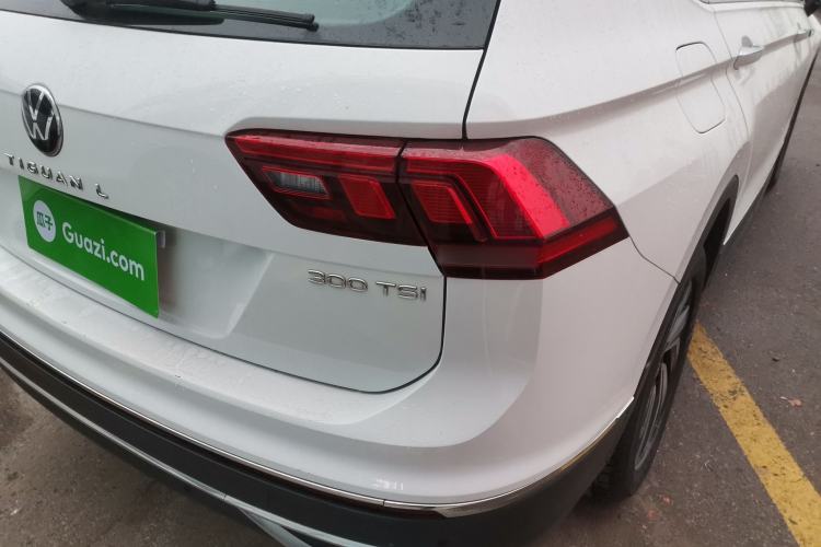 Used Volkswagen Tiguan L 2024 300TSI Automatic Two-Wheel Drive Smart Edition
