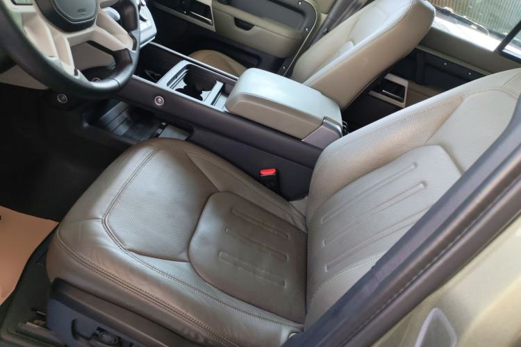Used Land Rover Defender 2020 110 P400 HSE Left Front Seat