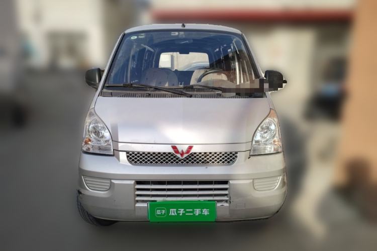 Used Wuling Rongguang EV 2020 Basic Version 7-Seater 300 km
