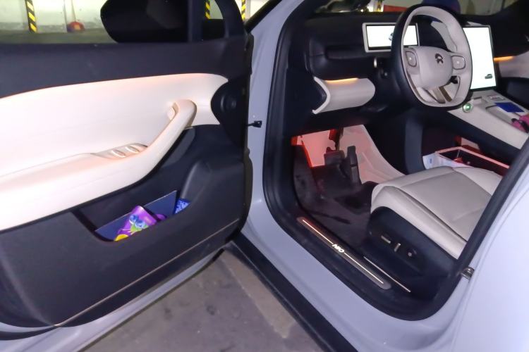 Used Nio ES6 2024 75 kWh Driver Seat