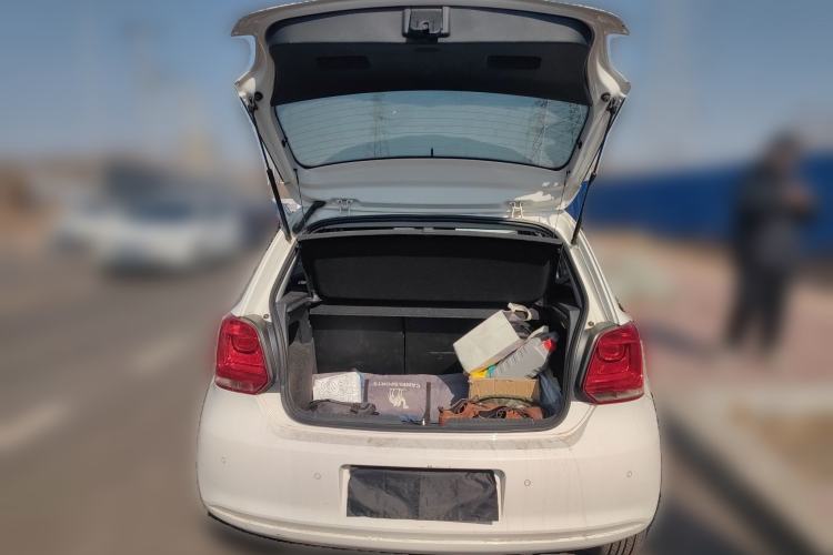 Used Volkswagen Polo 2013 1.4L Manual Comfort Edition
