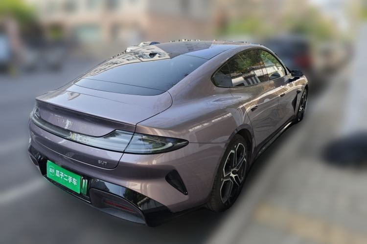 Used Xiaomi Auto SU7 2024 Rear-Drive Ultra-Long Range Advanced Pro-Level Intelligent Driving Version
