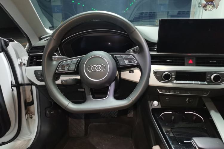 Used Audi A5 2023 Sportback 40 TFSI Fashionable and Dynamic Model Steering Wheel