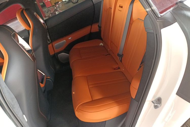 Used Xiaomi Auto YU7 2025 Ultra-Long Range High-Performance All-Wheel-Drive Max Edition