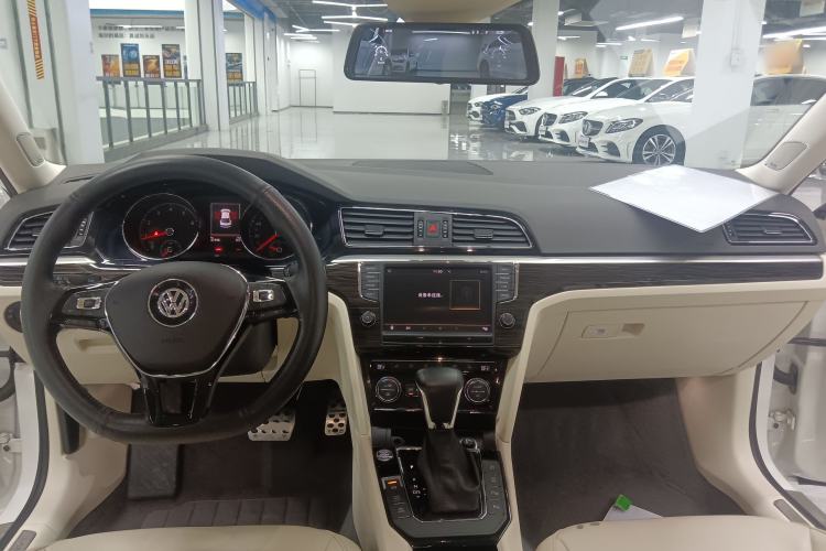 Used Volkswagen Lamando 2018 280TSI DSG Luxury Edition
