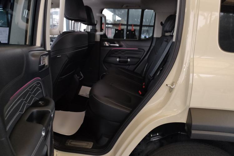 Used Tank 300 New Energy 2025 Hi4-T