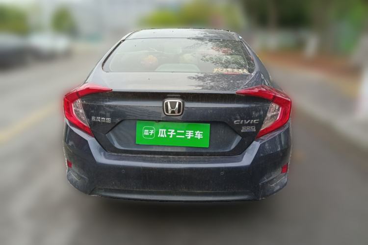 Used Honda Civic 2016 220TURBO CVT Luxury Edition
