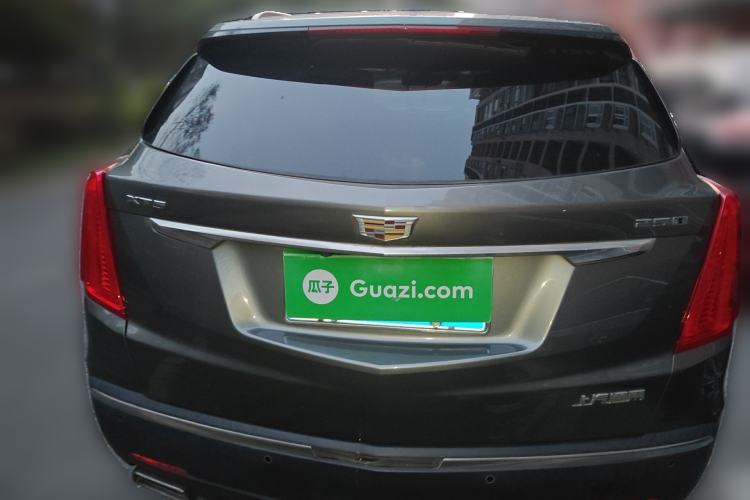 Used Cadillac XT5 2018 25T Luxury Model
