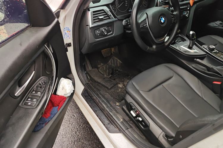 Used BMW 3 Series 2017 318i Fashion Model