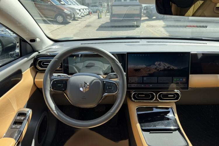 Used Leapmotor C01 2024 Pure Electric 525 Luxury Edition Interior 4