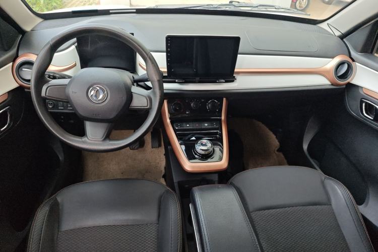 Used Dongfeng NAMMI BOX 2022 Chasing Wind Edition 331 km Standard Model
