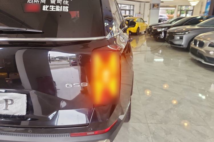 Used GAC Trumpchi GS8 2022 Flagship Series 2.0 TGDI Two-Wheel-Drive Prestige Edition (7 Seats) Right Rear Taillight