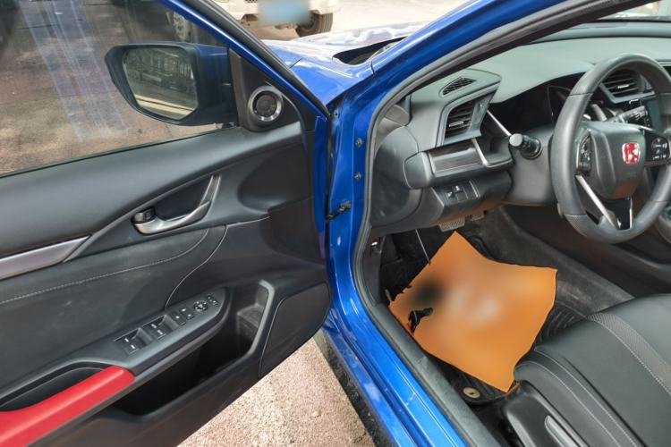 Used Honda Civic 2021 HATCHBACK 220TURBO CVT New Trendsetter Driver Seat