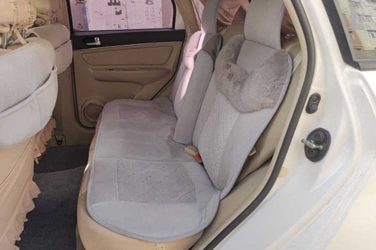 Used BAIC E Series 2012 Hatchback 1.5L Manual Leshang Version Left Rear Seat
