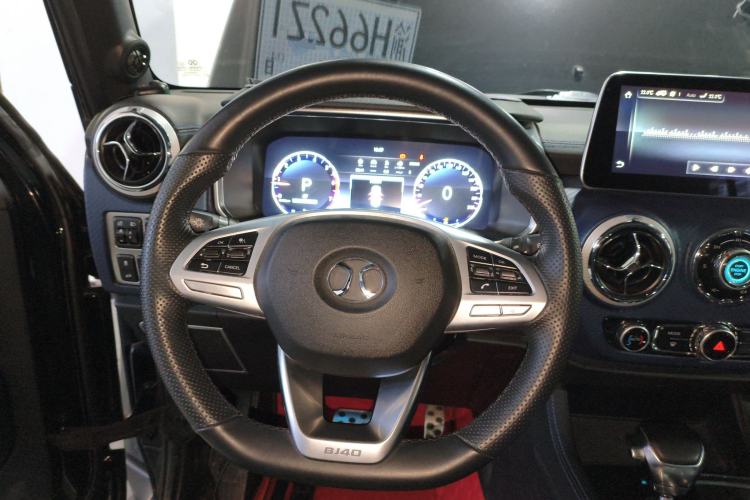 Used BAIC Off-Road BJ40 2018 PLUS 2.3T Automatic Four-Wheel Drive Flagship Version China V Emission Standard Steering Wheel