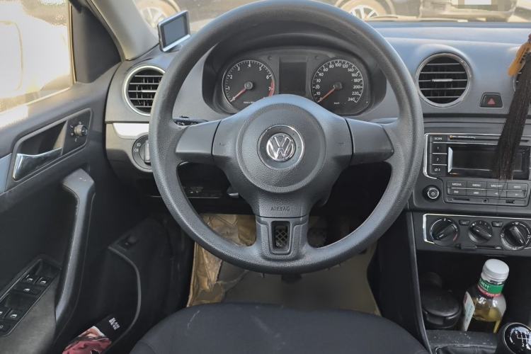Used Volkswagen Jetta 2013 1.6L Manual Comfort Model
