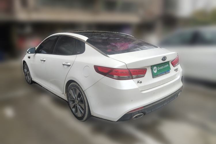 Used Kia K5 2016 2.0L Automatic LUX
