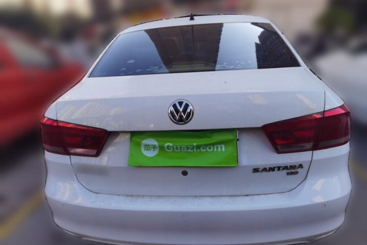 Used Volkswagen Santana 2015 1.6L Manual Comfort Edition
