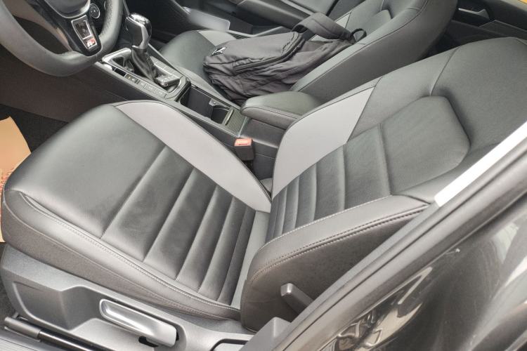 Used Volkswagen Sagitar 2020 280TSI DSG Comfort Version China VI Standard Left Front Seat