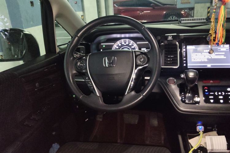 Used Honda Elysion 2016 2.4L Comfort Edition Steering Wheel