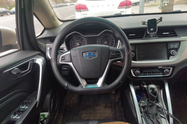 Used Geely Auto Vision X3 2017 1.5L Automatic Luxury Model Steering Wheel