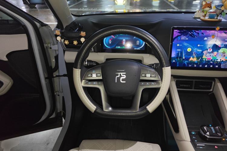 Used BYD Yuan UP 2024 401KM Leading Edition Steering Wheel