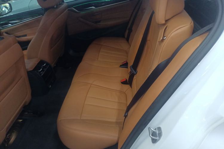 Used BMW 5 Series 2018 530Li Leading Model M Sport Package
