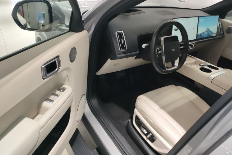 Used Li Auto L9 2024 Ultra Model
