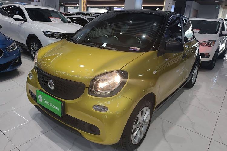 Used smart forfour 2016 1.0L 52 kW Dynamic Edition