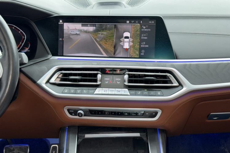 Used BMW X7 2021 xDrive40i Executive Model with M Sport Package
