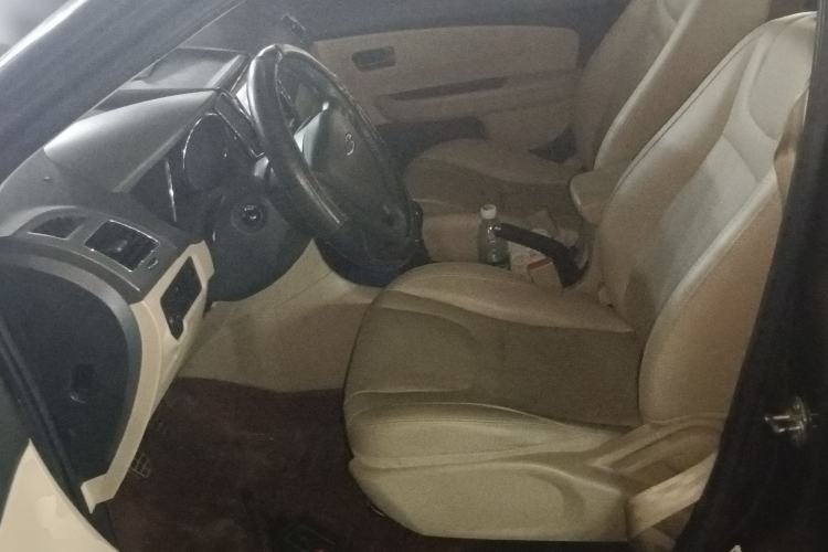 Used Chery E3 2015 1.5L Manual ZhiShang Model Left Front Seat