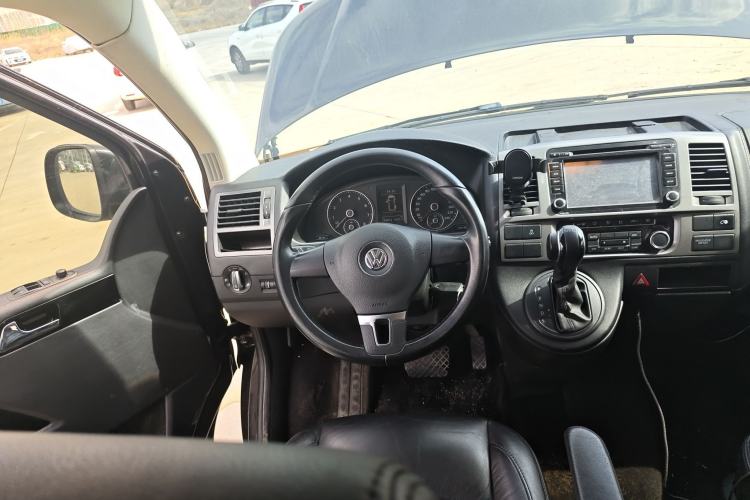 Used Volkswagen Caravelle 