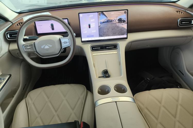 Used Chery Fulwin A9L 2025 Model, 260 Ultra-Long Range Prestige Edition Center Console