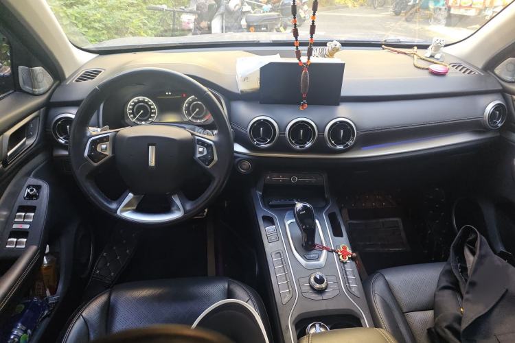 Used Wey VV6 2018 2.0T Two-Wheel Drive Flagship Version China V Standard