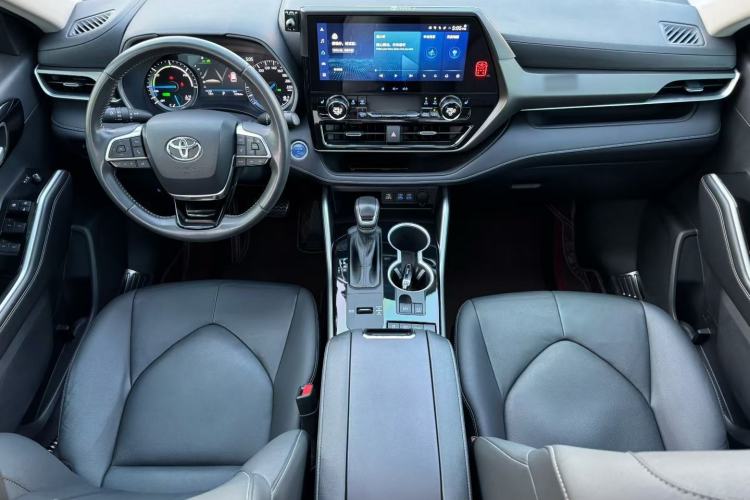 Used Toyota Highlander 2022 Dual-Engine 2.5L Four-Wheel Drive Prestige Version 7 Seats
