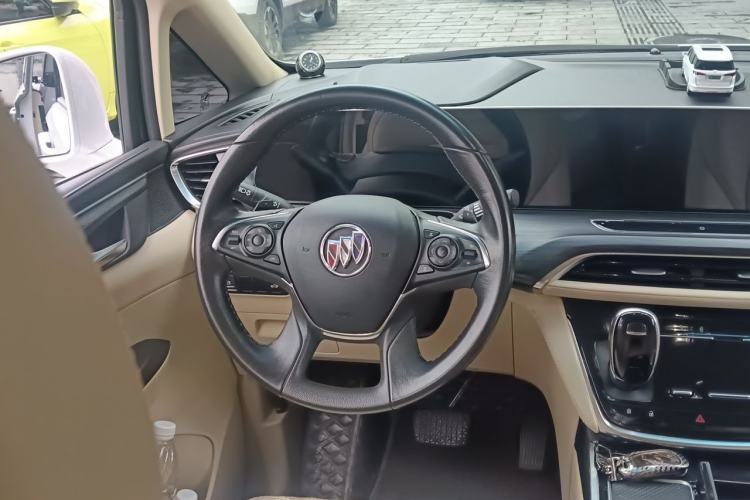 Used Buick GL8 2022 ES Landtrek 653T Luxury Edition